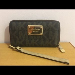 Michael Kors brown wallet